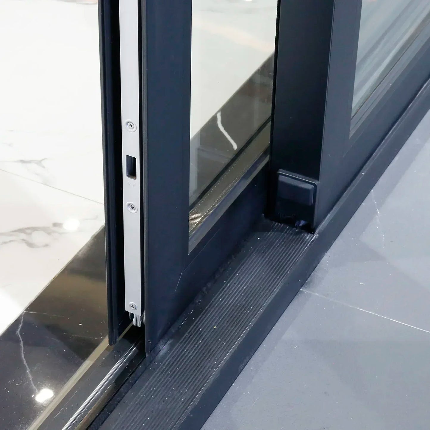 Sliding Door, Aluminum Double Glass Interior