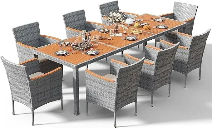 Patio Conversation Set/ Dining Table and Chairs