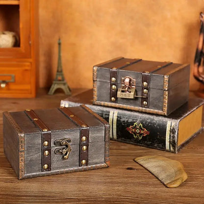 Retro Treasure Case W/ Lock & Jewelry Box